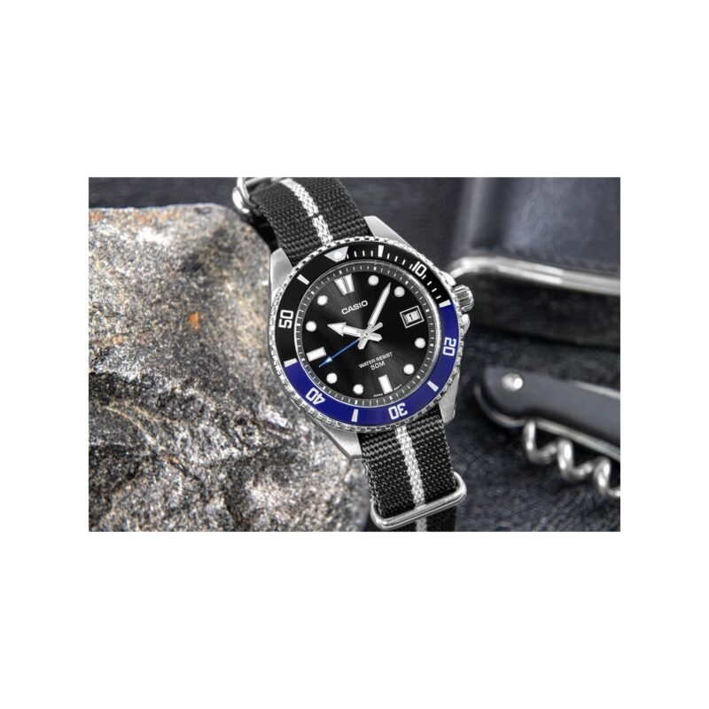 Zegarek Męski CASIO MDV-10C-1A2VEF + BOX